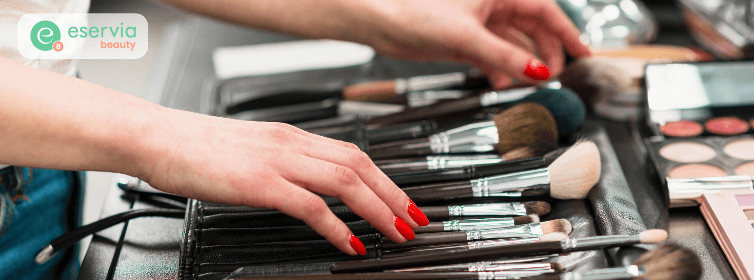 skladskyi-oblik-u-saloni-krasy-yak-ne-vtrachaty-hroshi-na-materialakh